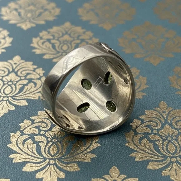 Sterling Silver wide 4 Peridot Gem Ring stamped 925 weight 18.35​ - Picture 5 of 6